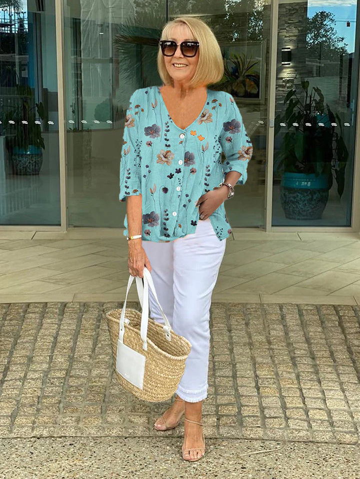 Anora – Elegant Floral Blouse