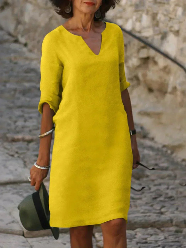 Suzan - Elegant Dress with V-Neck